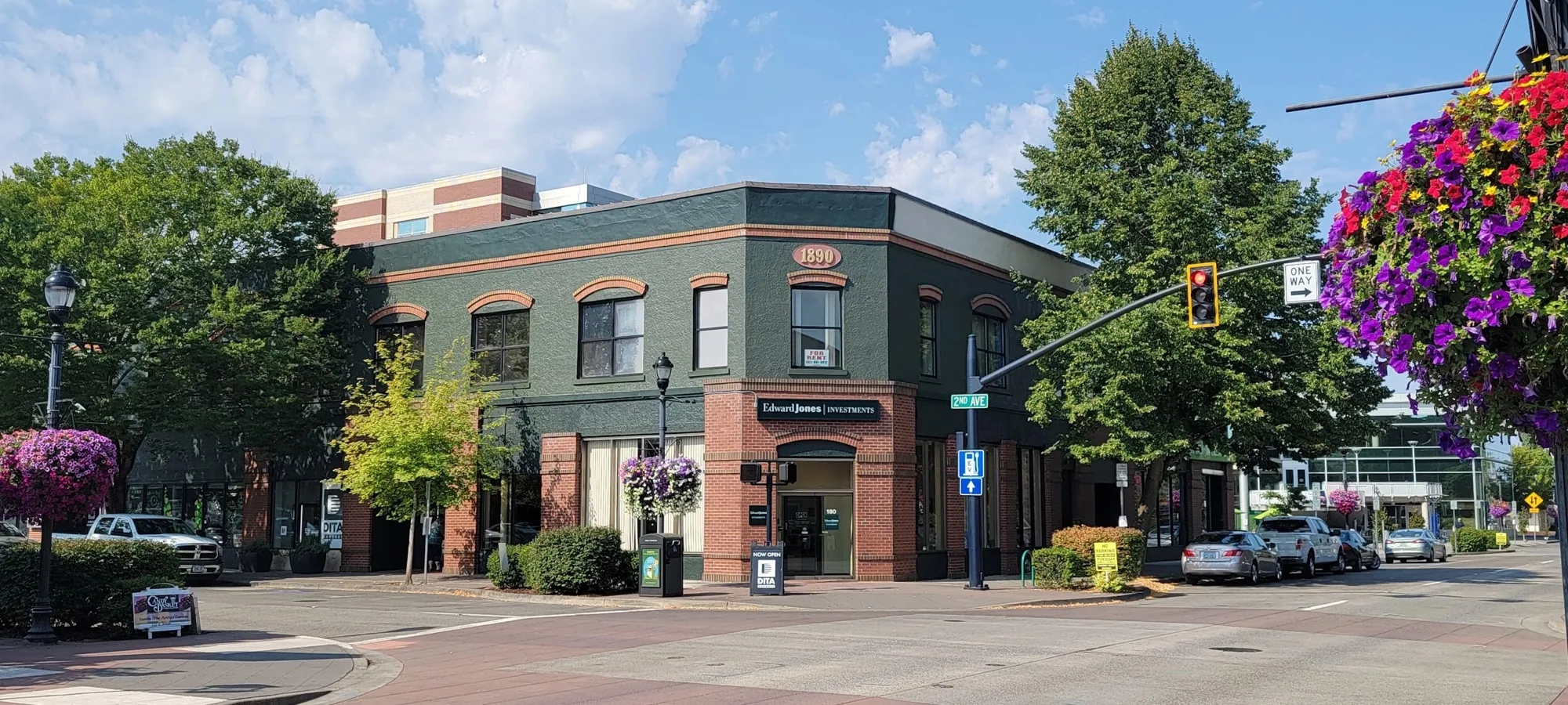 Commercial roof in the Hillsboro area